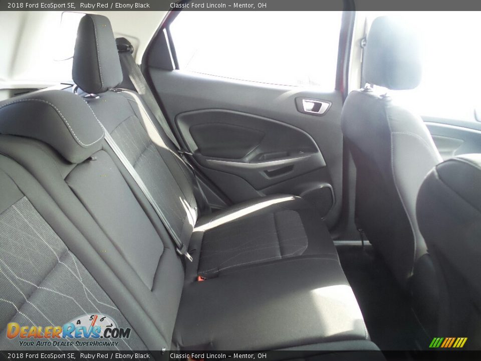 2018 Ford EcoSport SE Ruby Red / Ebony Black Photo #6