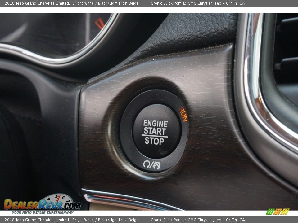 2018 Jeep Grand Cherokee Limited Bright White / Black/Light Frost Beige Photo #9