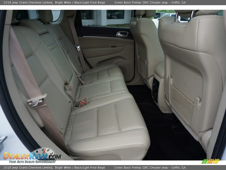2018 Jeep Grand Cherokee Limited Bright White / Black/Light Frost Beige Photo #17