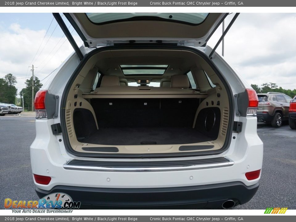 2018 Jeep Grand Cherokee Limited Bright White / Black/Light Frost Beige Photo #18