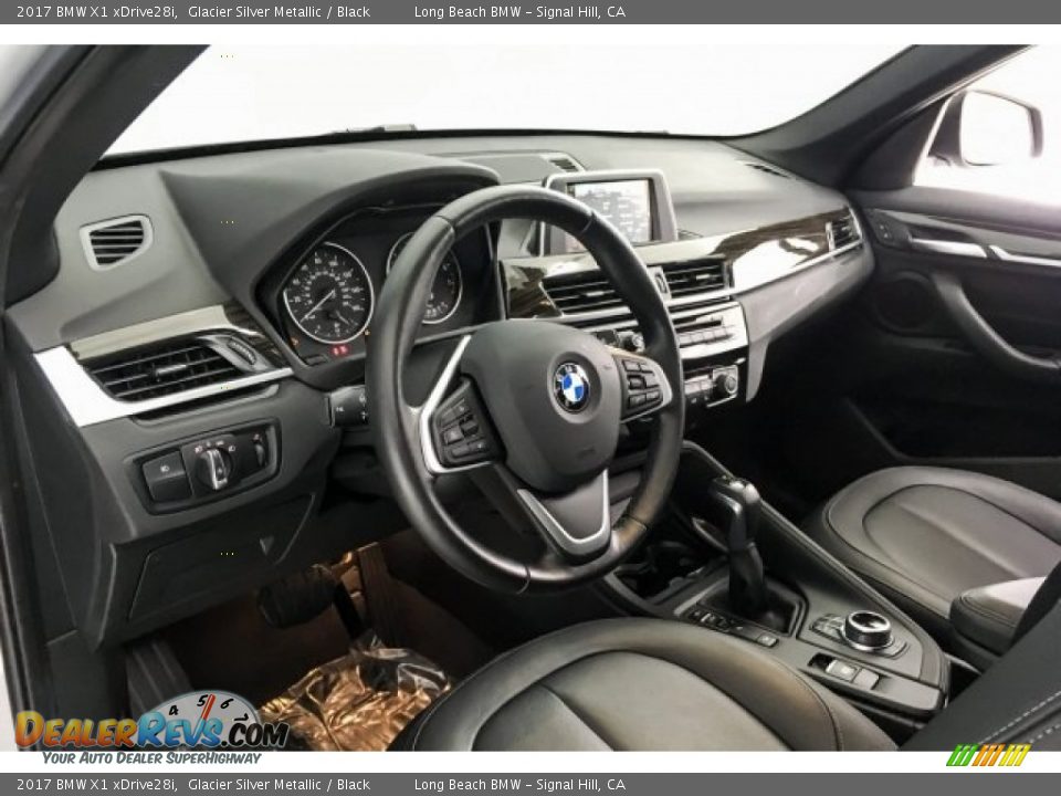 2017 BMW X1 xDrive28i Glacier Silver Metallic / Black Photo #20