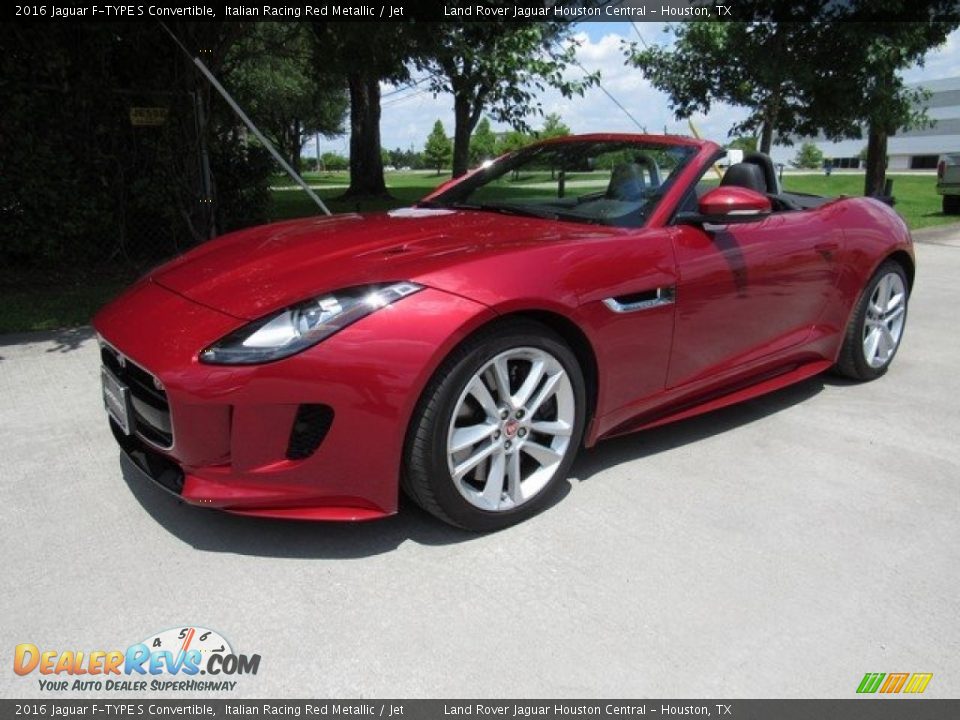 Front 3/4 View of 2016 Jaguar F-TYPE S Convertible Photo #11