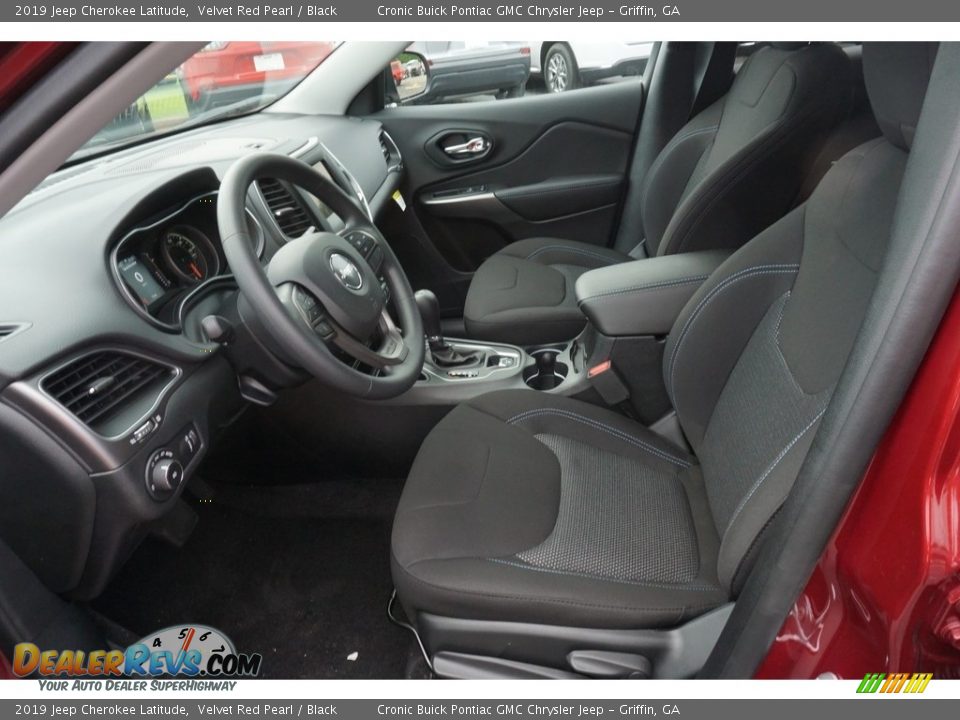 2019 Jeep Cherokee Latitude Velvet Red Pearl / Black Photo #4