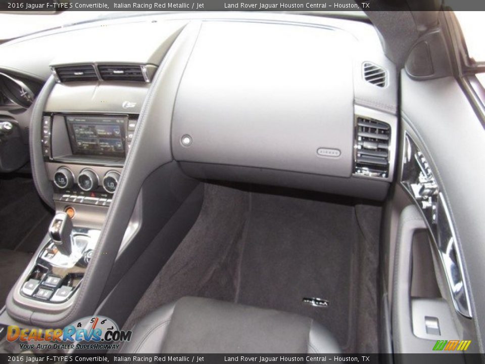 2016 Jaguar F-TYPE S Convertible Italian Racing Red Metallic / Jet Photo #15