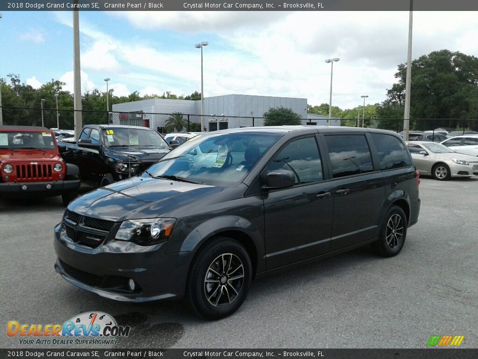 2018 Dodge Grand Caravan SE Granite Pearl / Black Photo #1