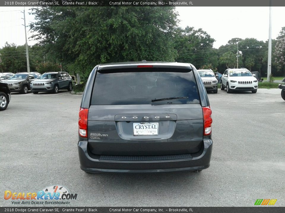 2018 Dodge Grand Caravan SE Granite Pearl / Black Photo #5