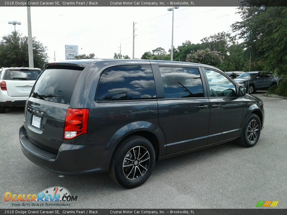 2018 Dodge Grand Caravan SE Granite Pearl / Black Photo #6