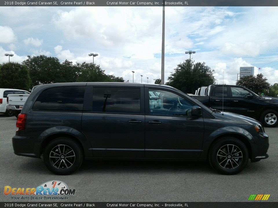 2018 Dodge Grand Caravan SE Granite Pearl / Black Photo #7