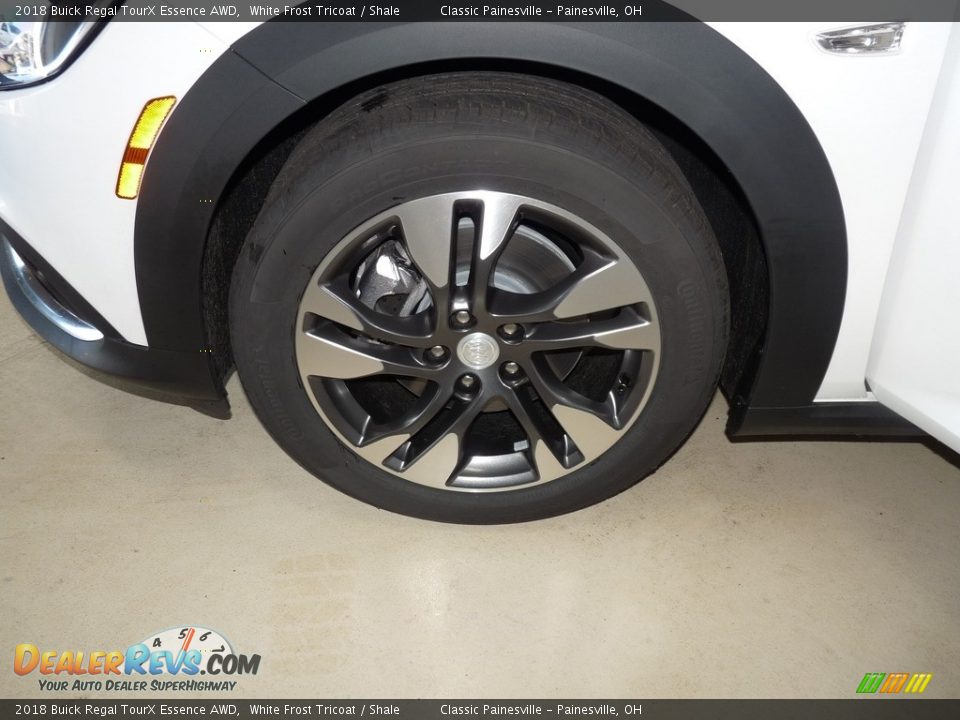 2018 Buick Regal TourX Essence AWD White Frost Tricoat / Shale Photo #5