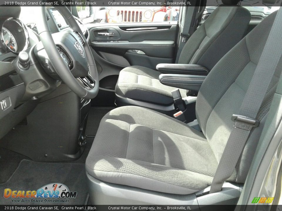 2018 Dodge Grand Caravan SE Granite Pearl / Black Photo #10
