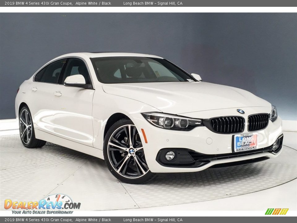 Front 3/4 View of 2019 BMW 4 Series 430i Gran Coupe Photo #12