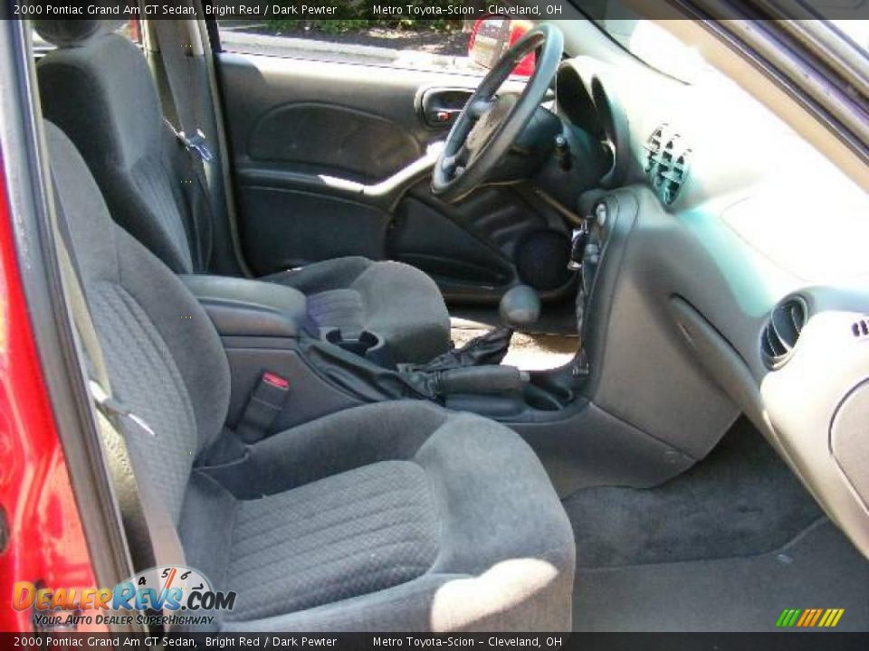 2000 Pontiac Grand Am GT Sedan Bright Red / Dark Pewter Photo #13