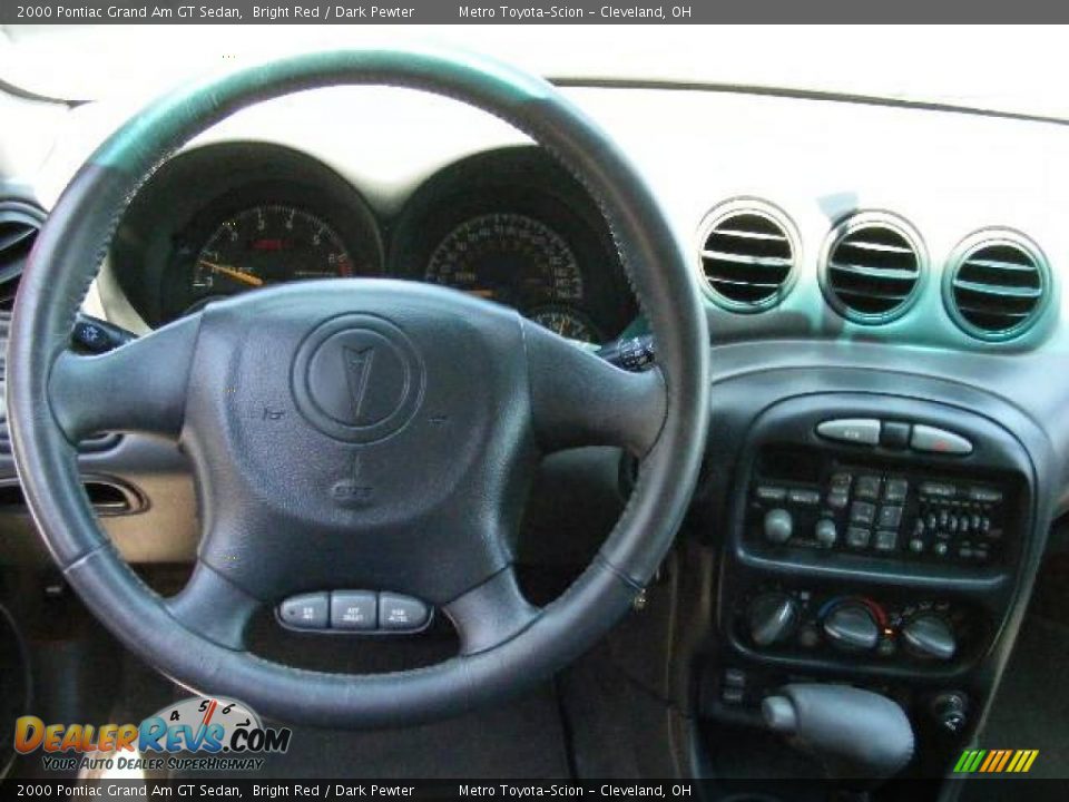 2000 Pontiac Grand Am GT Sedan Bright Red / Dark Pewter Photo #14