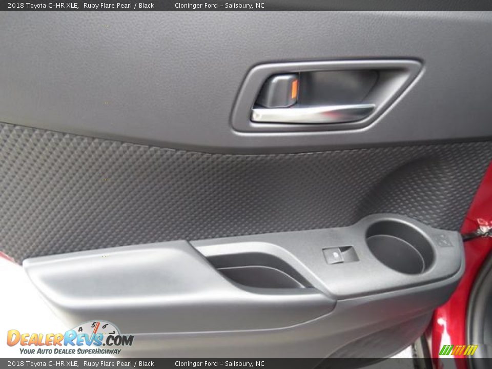 2018 Toyota C-HR XLE Ruby Flare Pearl / Black Photo #7