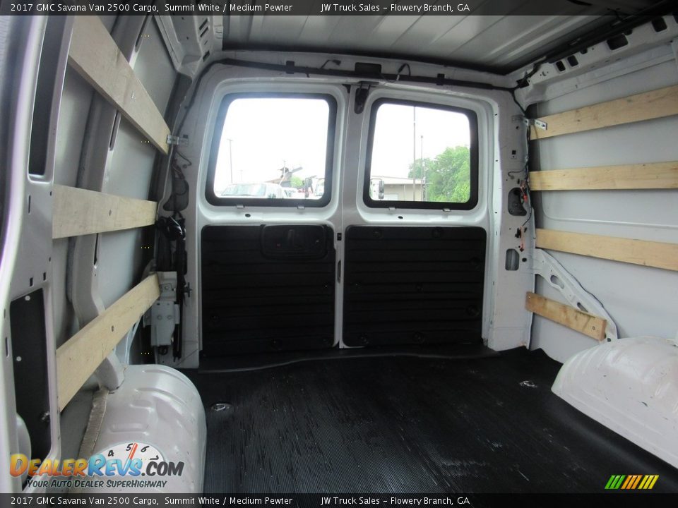 2017 GMC Savana Van 2500 Cargo Summit White / Medium Pewter Photo #17