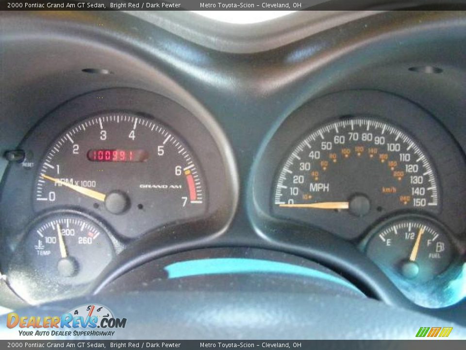 2000 Pontiac Grand Am GT Sedan Bright Red / Dark Pewter Photo #16