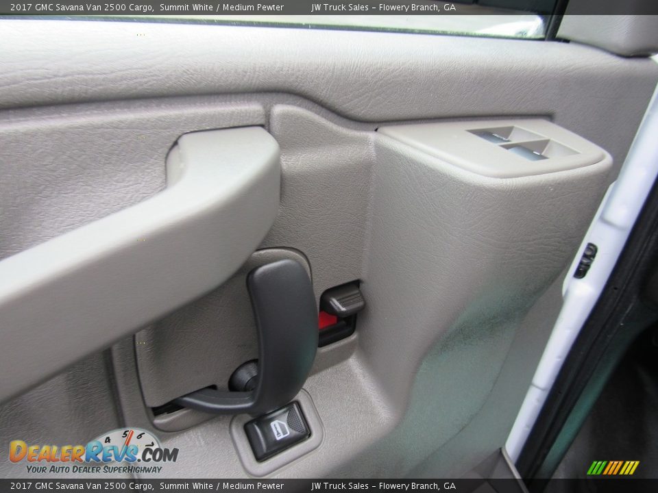2017 GMC Savana Van 2500 Cargo Summit White / Medium Pewter Photo #33
