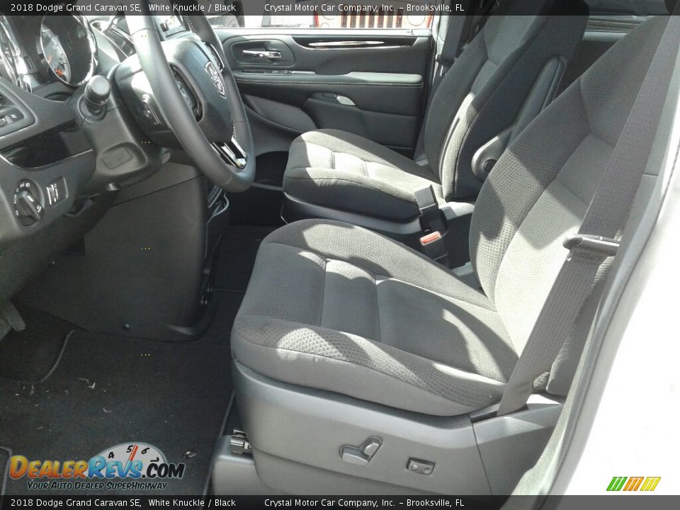 2018 Dodge Grand Caravan SE White Knuckle / Black Photo #9