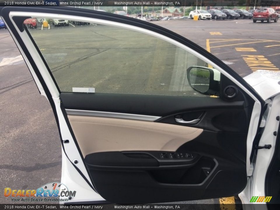 2018 Honda Civic EX-T Sedan White Orchid Pearl / Ivory Photo #10