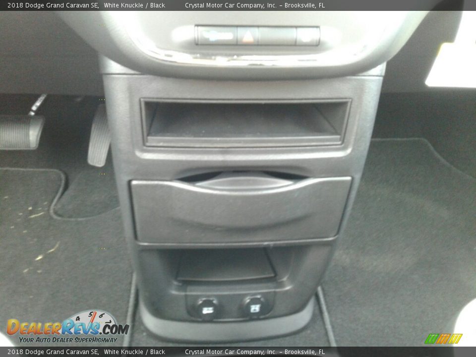 2018 Dodge Grand Caravan SE White Knuckle / Black Photo #16