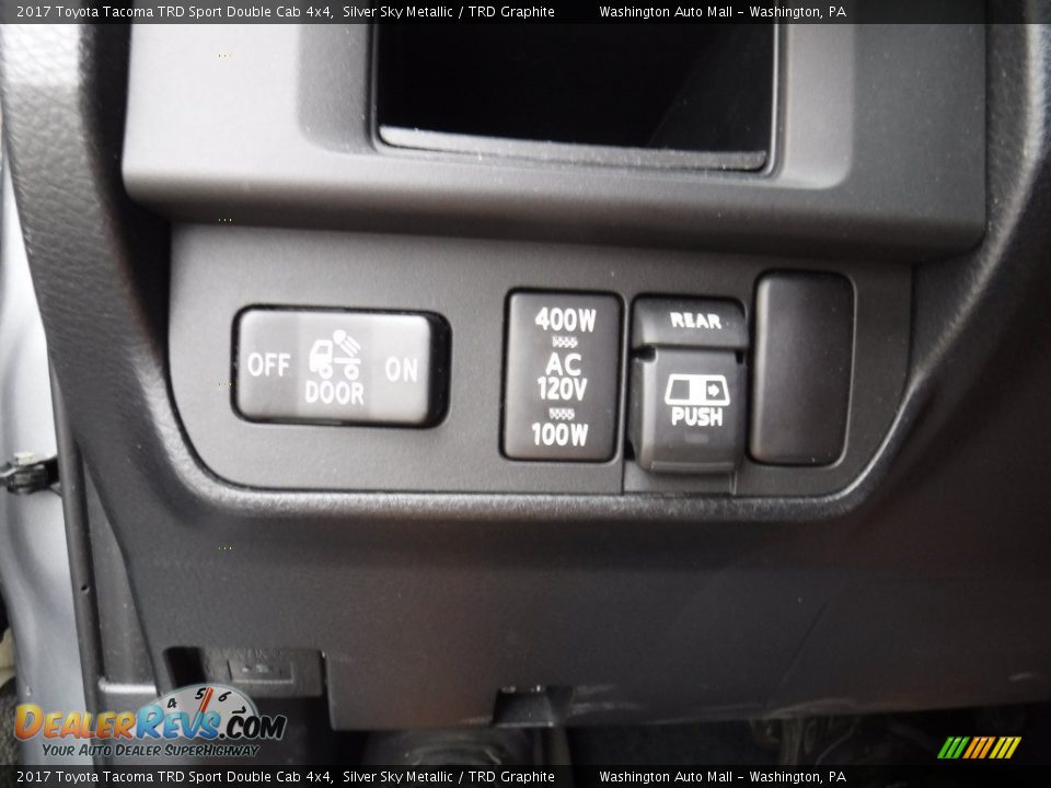 2017 Toyota Tacoma TRD Sport Double Cab 4x4 Silver Sky Metallic / TRD Graphite Photo #17