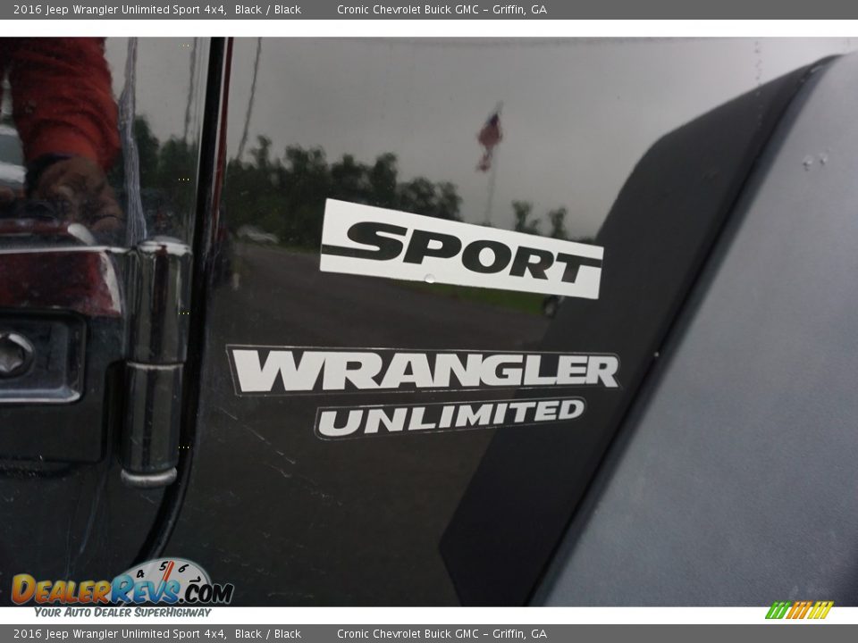 2016 Jeep Wrangler Unlimited Sport 4x4 Black / Black Photo #13