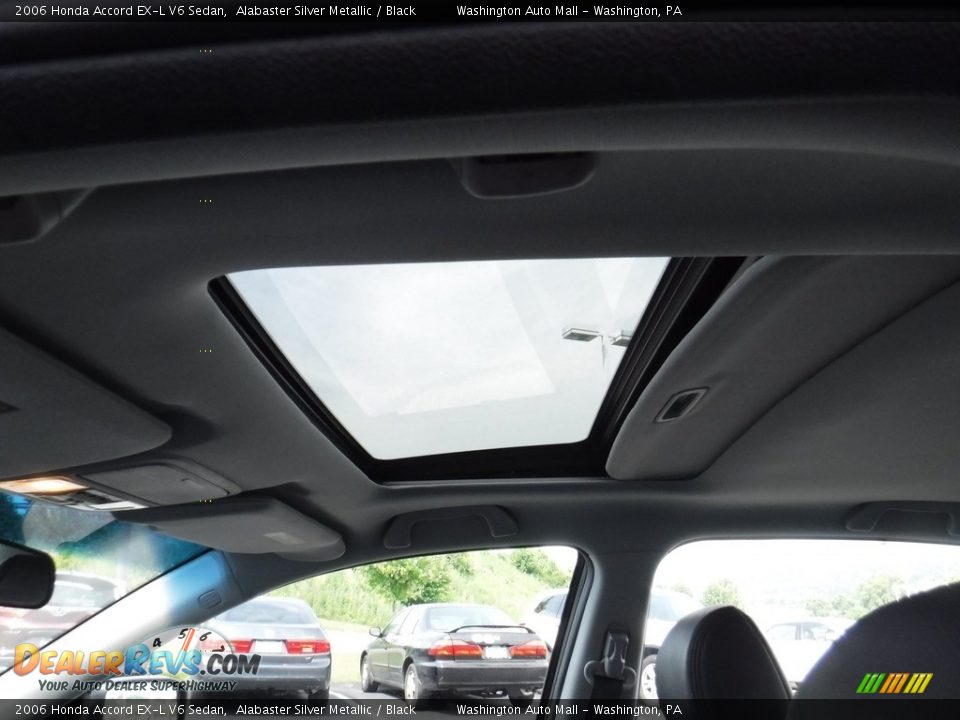 2006 Honda Accord EX-L V6 Sedan Alabaster Silver Metallic / Black Photo #11