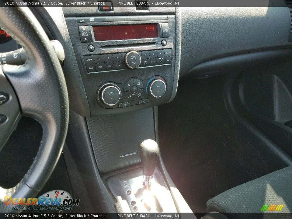 2010 Nissan Altima 2.5 S Coupe Super Black / Charcoal Photo #4