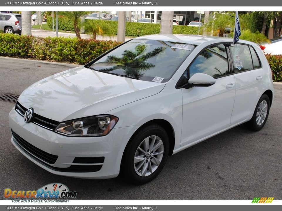 2015 Volkswagen Golf 4 Door 1.8T S Pure White / Beige Photo #4