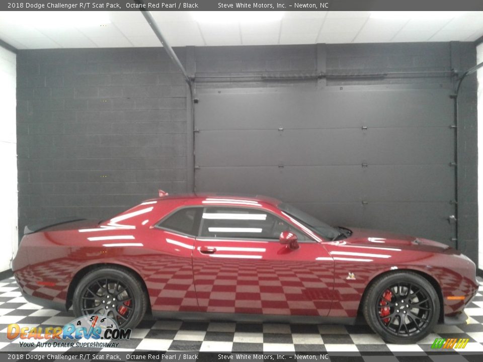 2018 Dodge Challenger R/T Scat Pack Octane Red Pearl / Black Photo #5
