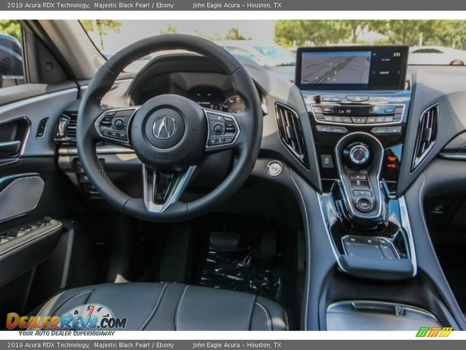 Dashboard of 2019 Acura RDX Technology Photo #28