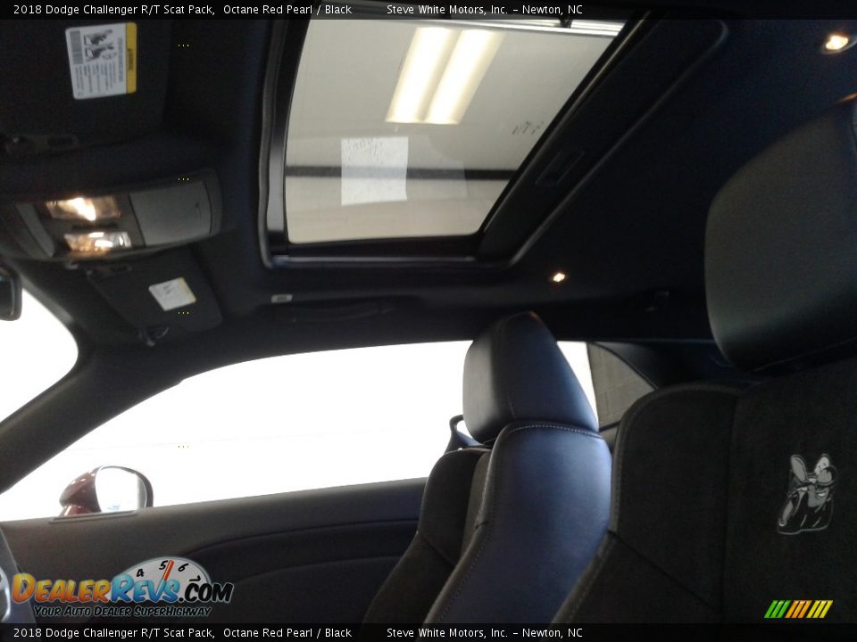 2018 Dodge Challenger R/T Scat Pack Octane Red Pearl / Black Photo #29