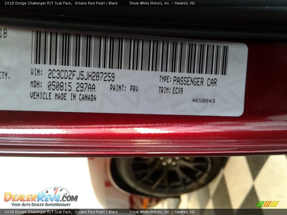2018 Dodge Challenger R/T Scat Pack Octane Red Pearl / Black Photo #32