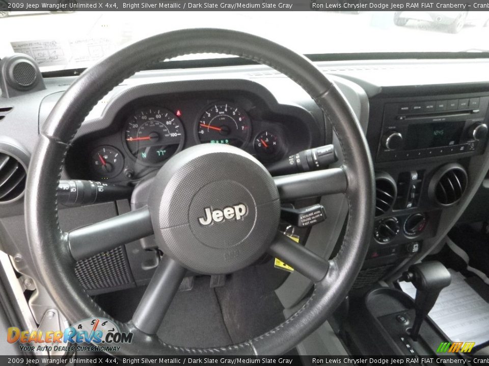 2009 Jeep Wrangler Unlimited X 4x4 Bright Silver Metallic / Dark Slate Gray/Medium Slate Gray Photo #19