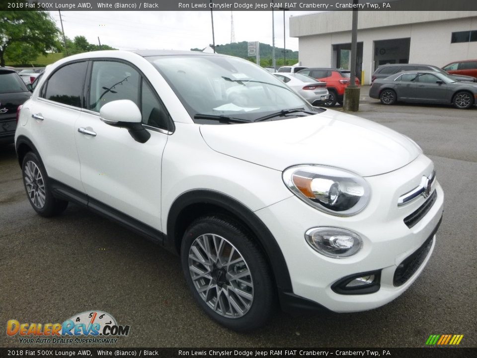 Front 3/4 View of 2018 Fiat 500X Lounge AWD Photo #7