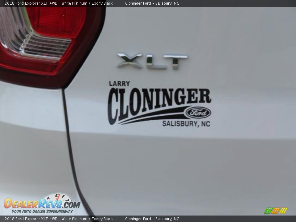 2018 Ford Explorer XLT 4WD White Platinum / Ebony Black Photo #29