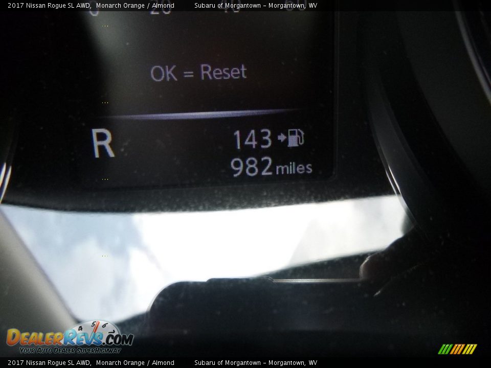 2017 Nissan Rogue SL AWD Monarch Orange / Almond Photo #19