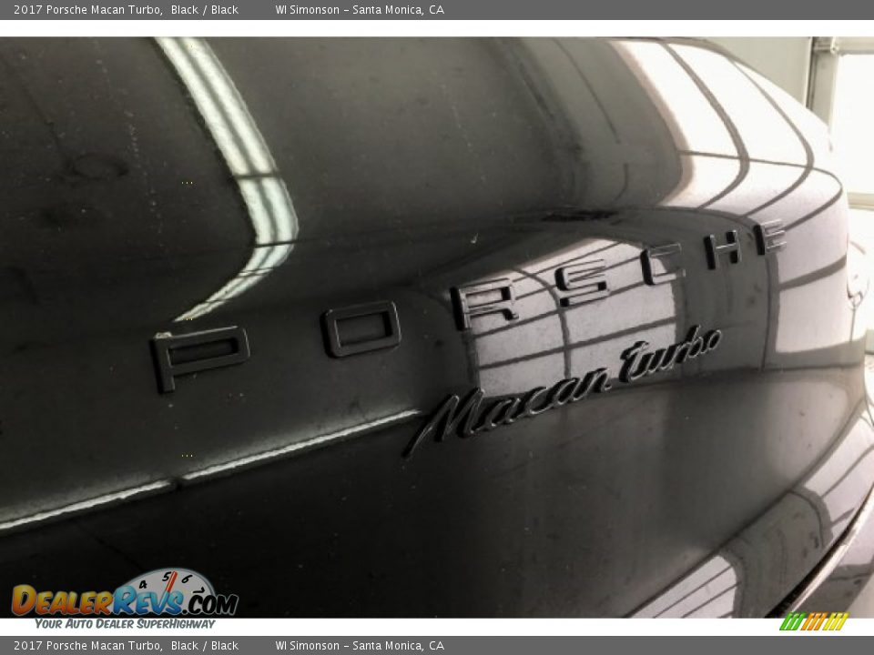 2017 Porsche Macan Turbo Black / Black Photo #7