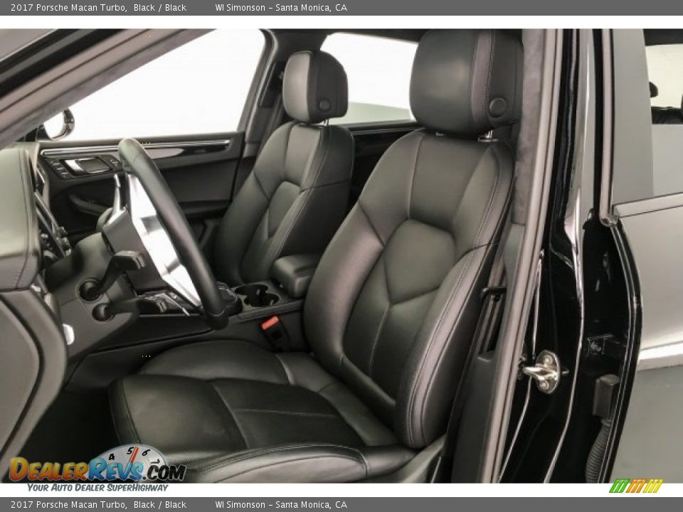 2017 Porsche Macan Turbo Black / Black Photo #14