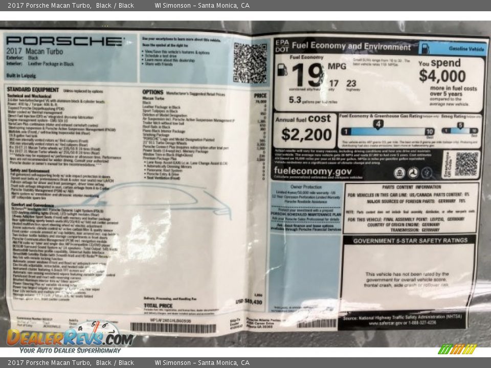 2017 Porsche Macan Turbo Black / Black Photo #26