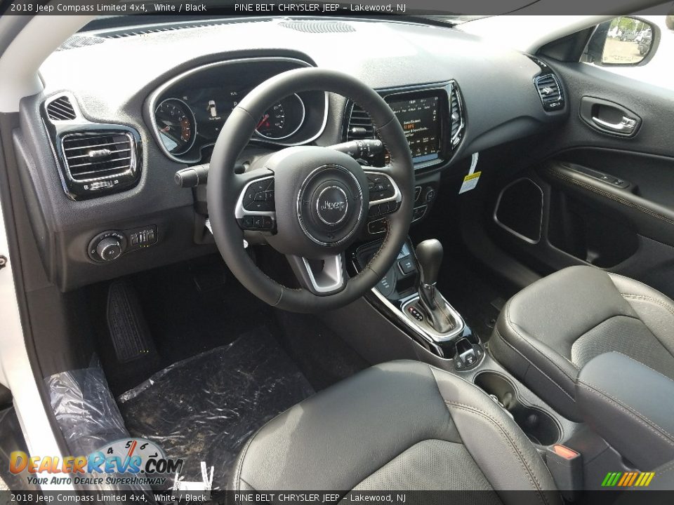 2018 Jeep Compass Limited 4x4 White / Black Photo #8
