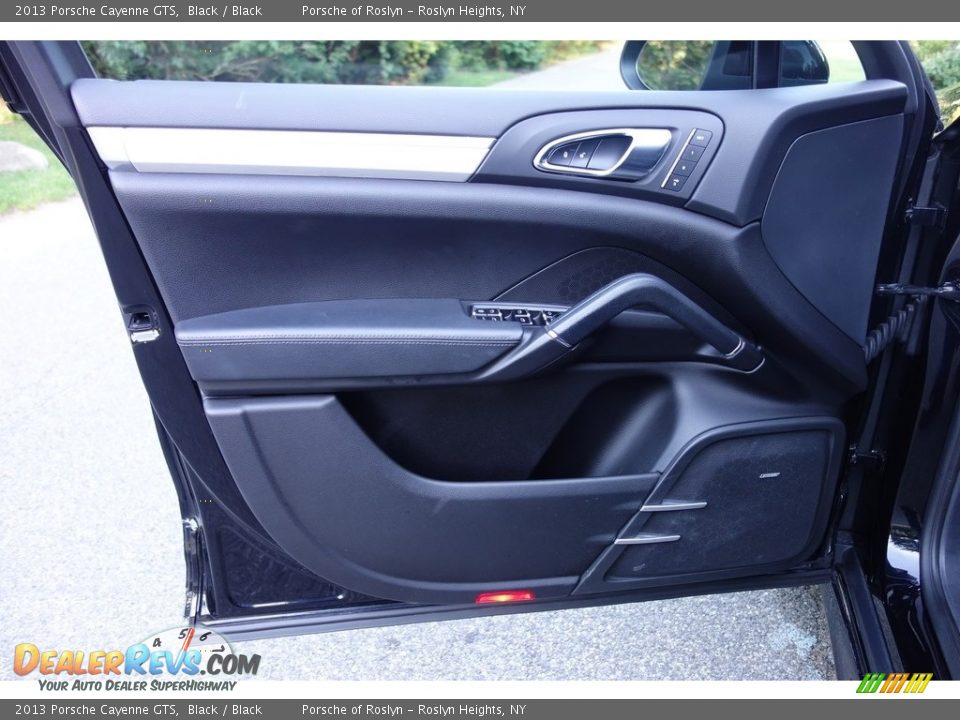 2013 Porsche Cayenne GTS Black / Black Photo #11