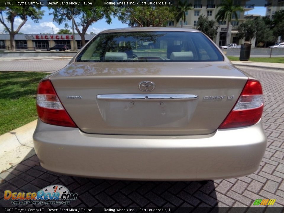 2003 Toyota Camry LE Desert Sand Mica / Taupe Photo #7