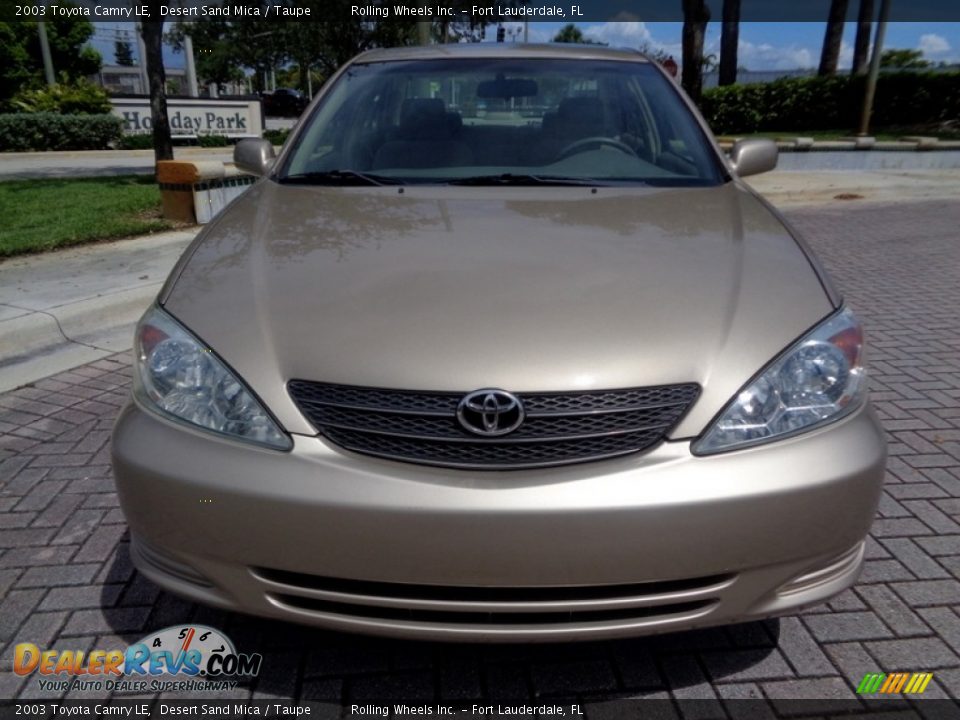 2003 Toyota Camry LE Desert Sand Mica / Taupe Photo #13