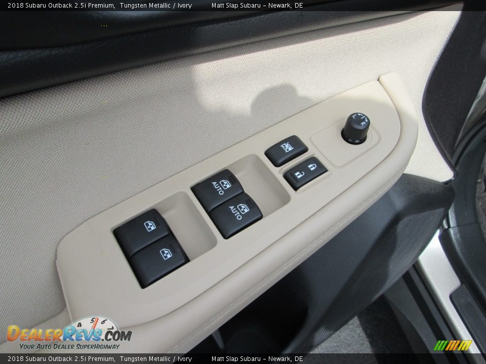 2018 Subaru Outback 2.5i Premium Tungsten Metallic / Ivory Photo #15