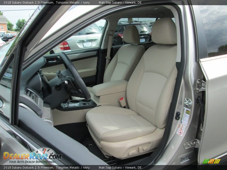 2018 Subaru Outback 2.5i Premium Tungsten Metallic / Ivory Photo #16