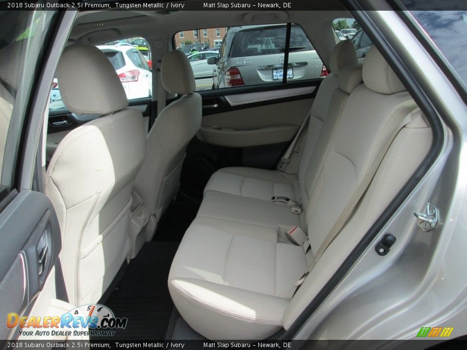 2018 Subaru Outback 2.5i Premium Tungsten Metallic / Ivory Photo #22