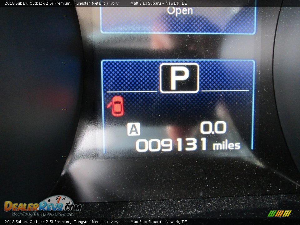 2018 Subaru Outback 2.5i Premium Tungsten Metallic / Ivory Photo #29