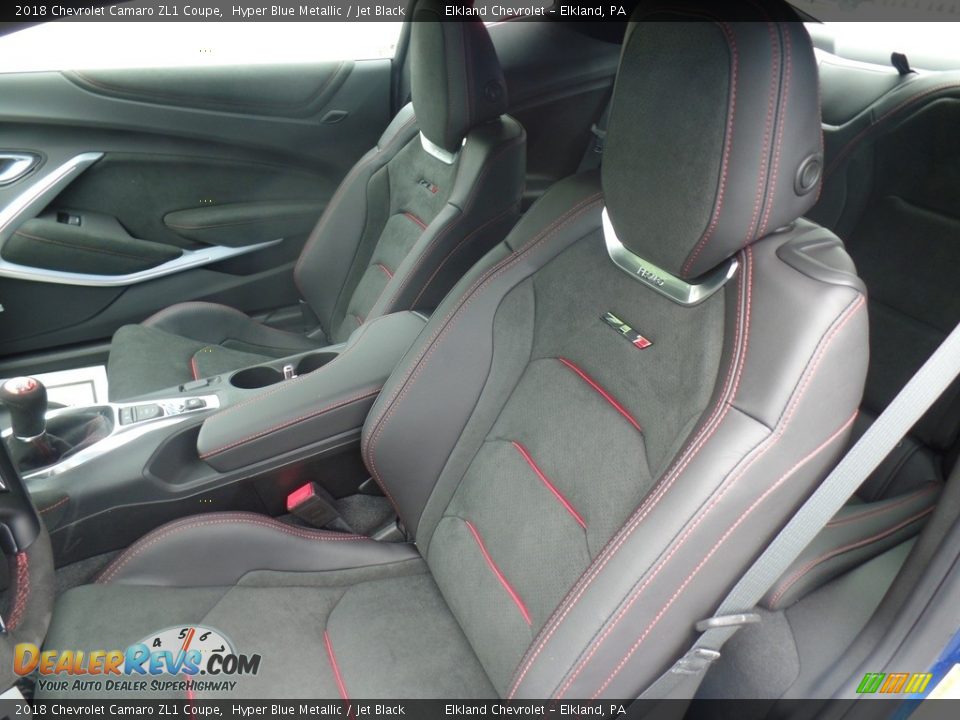 Front Seat of 2018 Chevrolet Camaro ZL1 Coupe Photo #18