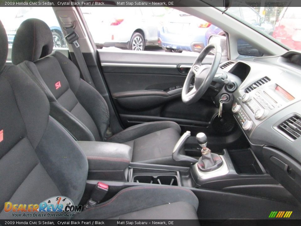 2009 Honda Civic Si Sedan Crystal Black Pearl / Black Photo #16